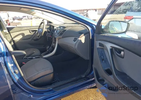 2015 Hyundai Elantra Se из США, поврежденный, VIN 5NPDH4AEXFH560857